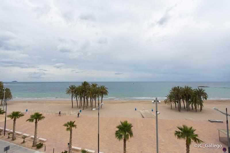 Apartamento En Primera Linea De Playa De Villajoyosa Exterior photo